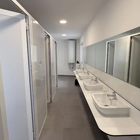 Auberge de jeunesse Canary Campus *